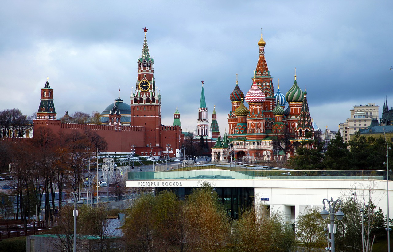 kreml-nyito