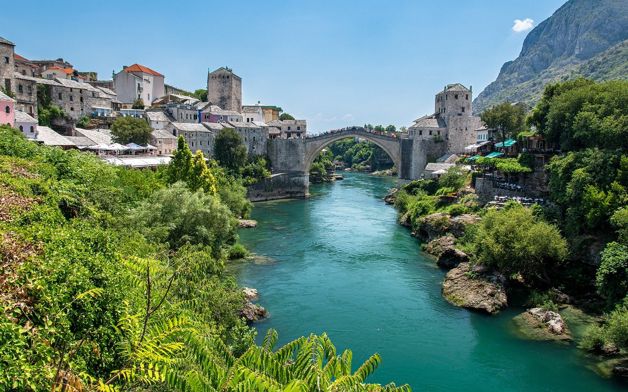 mostar-g7e8472deb_1280 mostar-g7e8472deb_1280