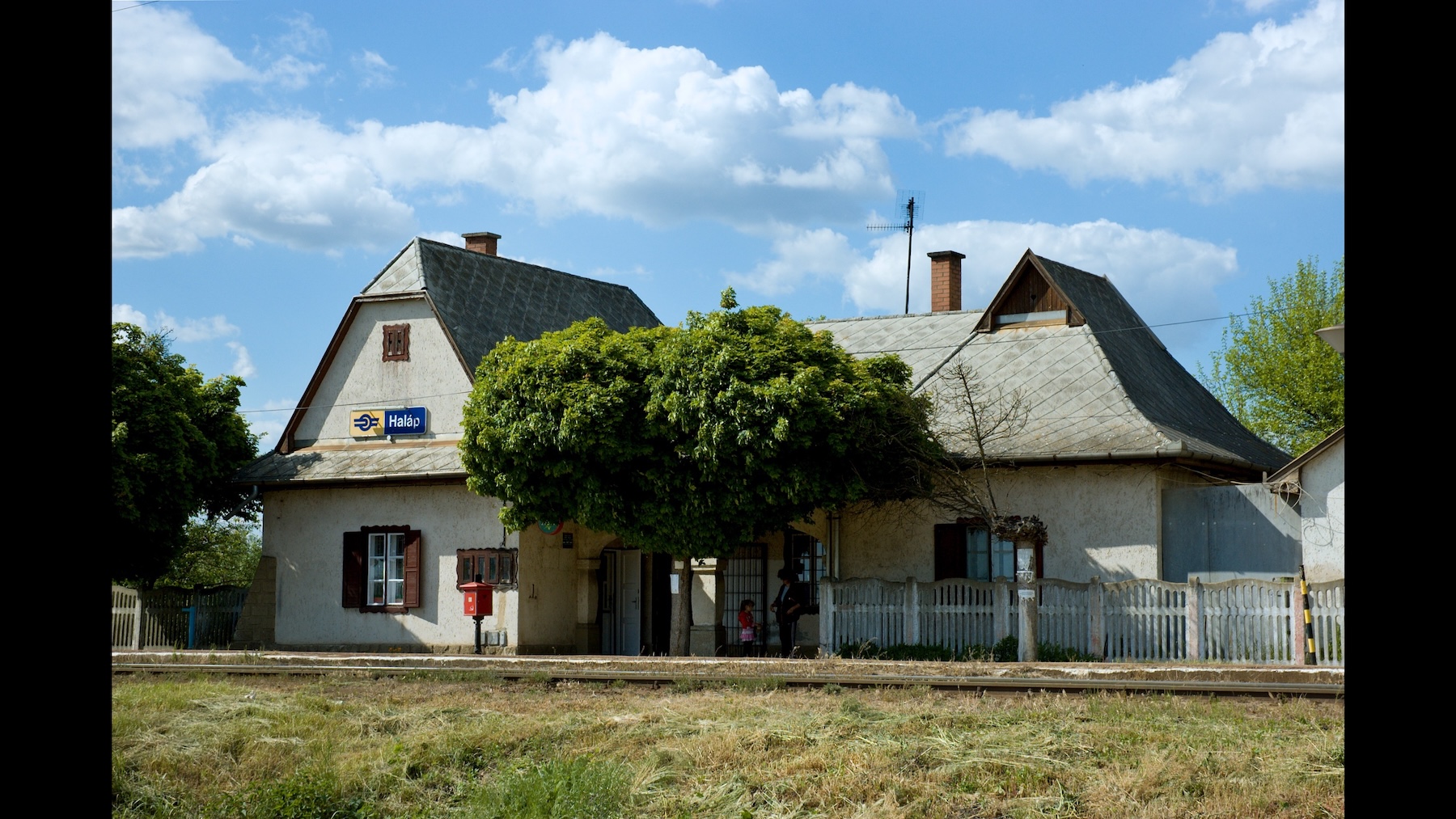 Hala_p_stop_16x9 Hala_p_stop_16x9