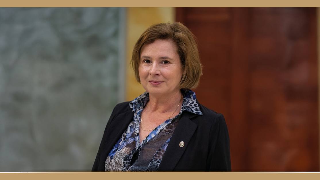 sze-barabas-andrea-tunde_16x9