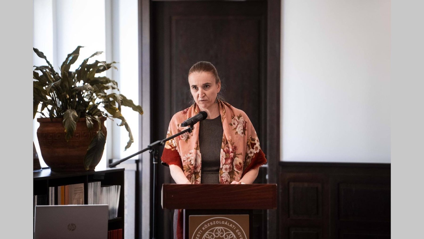 szente-varga-monika_16x9