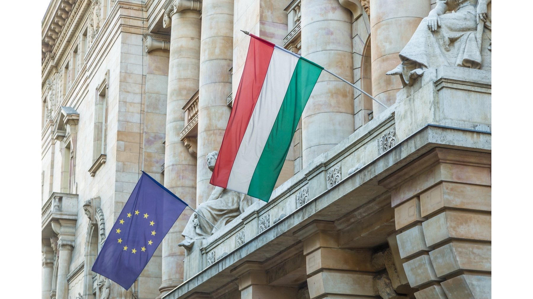 eu-magyar-zaszlo-depositphotos_81153514_L_16x9